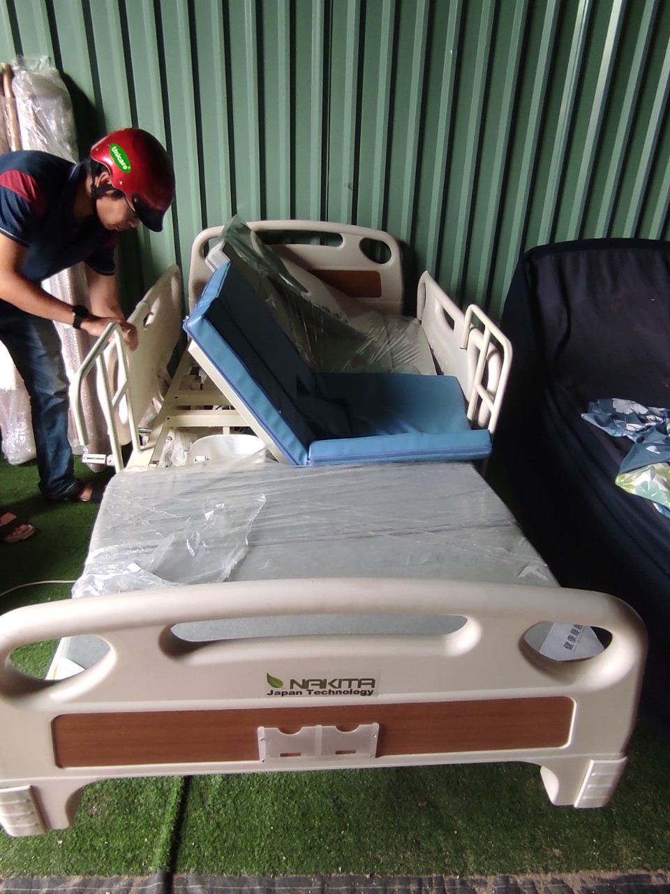 5 Cách Chọn Giường Bệnh Điện cơ 16 chức năng Nakita NKM-B11 Phù Hợp Với Nhu Cầu
