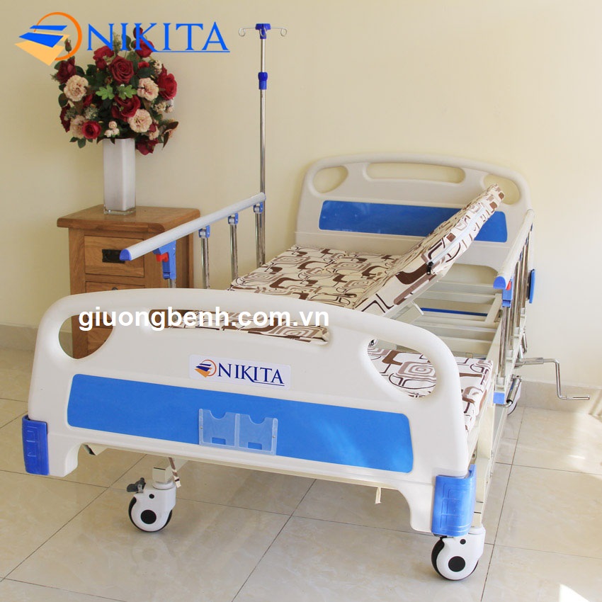 5 Cách Chọn Giường Bệnh 4 Tay Quay Nikita DCN04 Phù Hợp Với Ngân Sách và Nhu Cầu