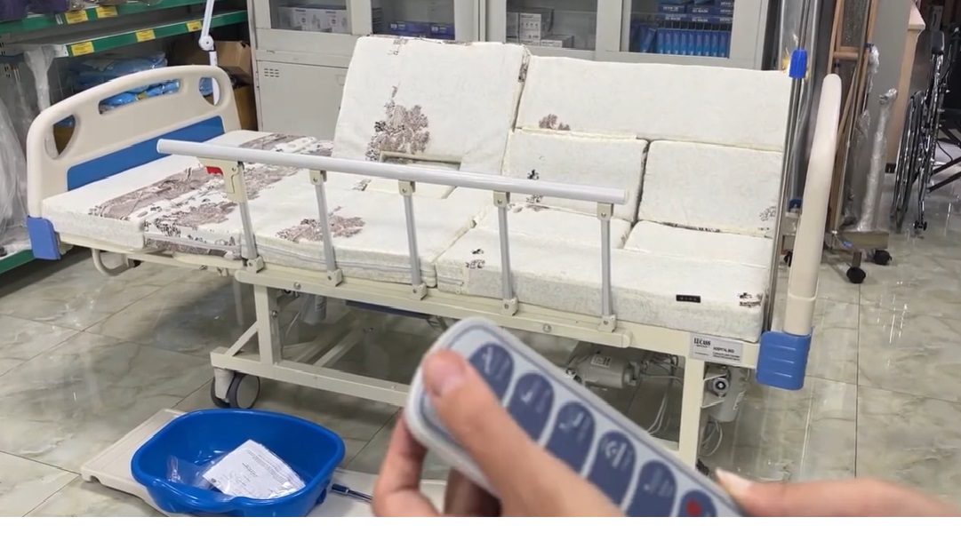 5 Cách Chọn Giường Bệnh Nhân 16 Chức Năng Lucass GB-T5E Phù Hợp Với Nhu Cầu
