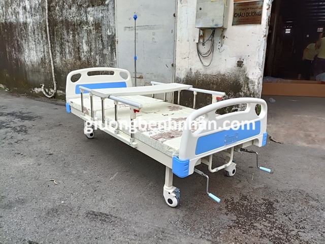 5 Mẹo Chọn Giường Bệnh Nhân Tay Quay 14 Chức Năng Lucass GB-C31 Cho Người Mới Bắt Đầu